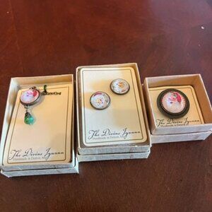 Handmade retro Santa Jewelry Set By The Divine Iguana - Earrings Pendant & Brooc
